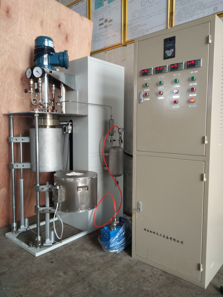 DFCF系列-釜體電動升降翻轉、加熱爐和水槽電動升降并可側移3